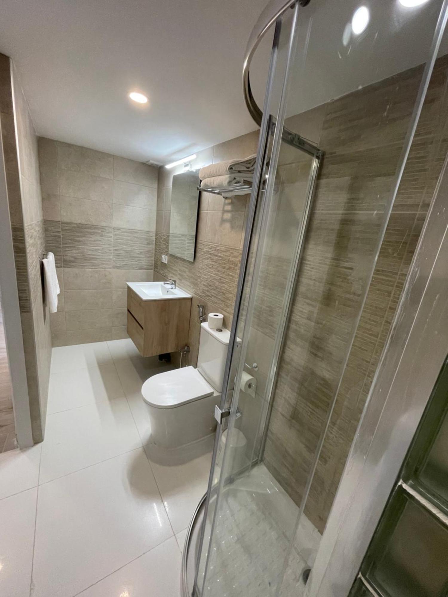 Infinity Apartment Alicante Buitenkant foto