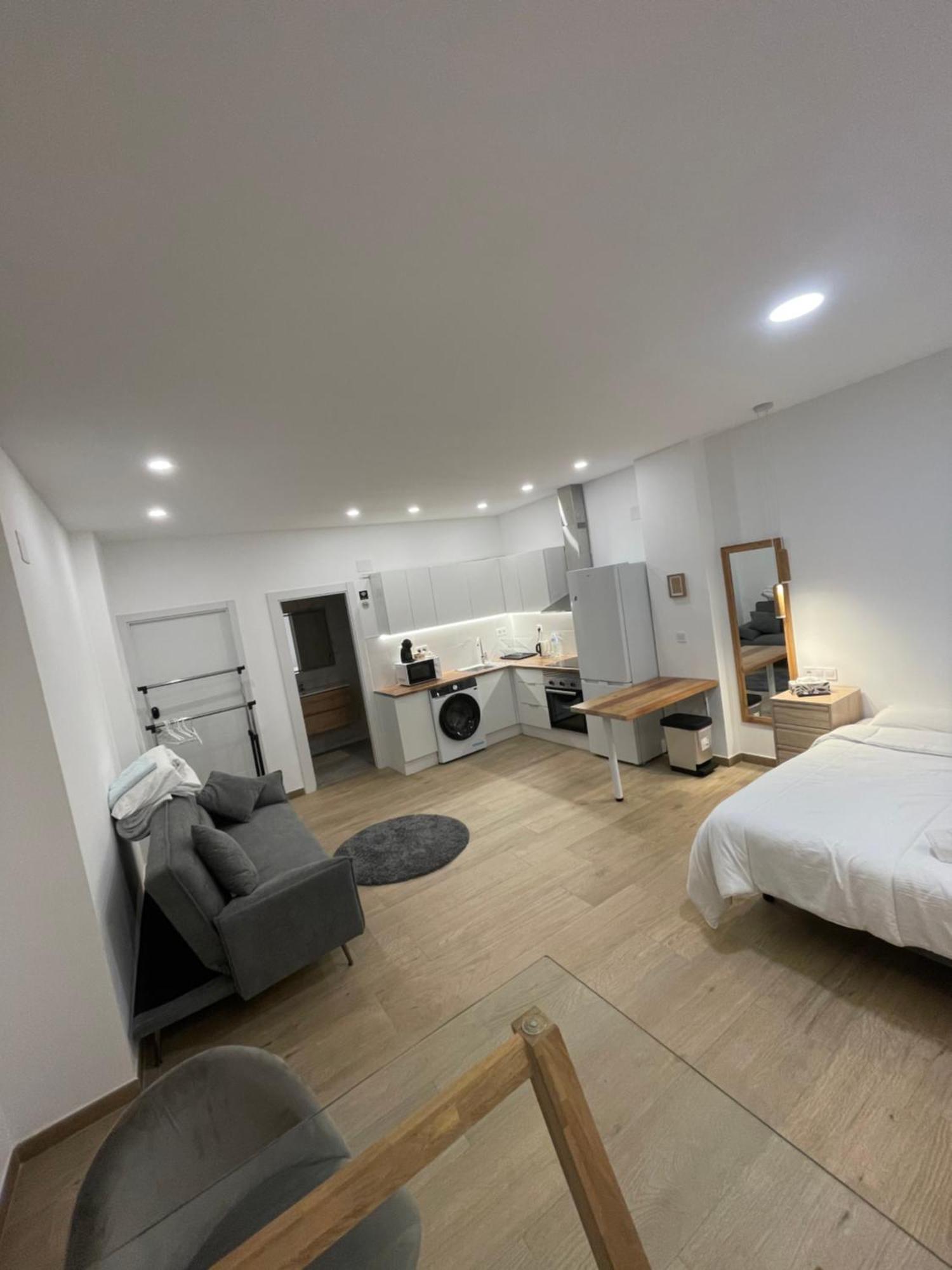 Infinity Apartment Alicante Buitenkant foto