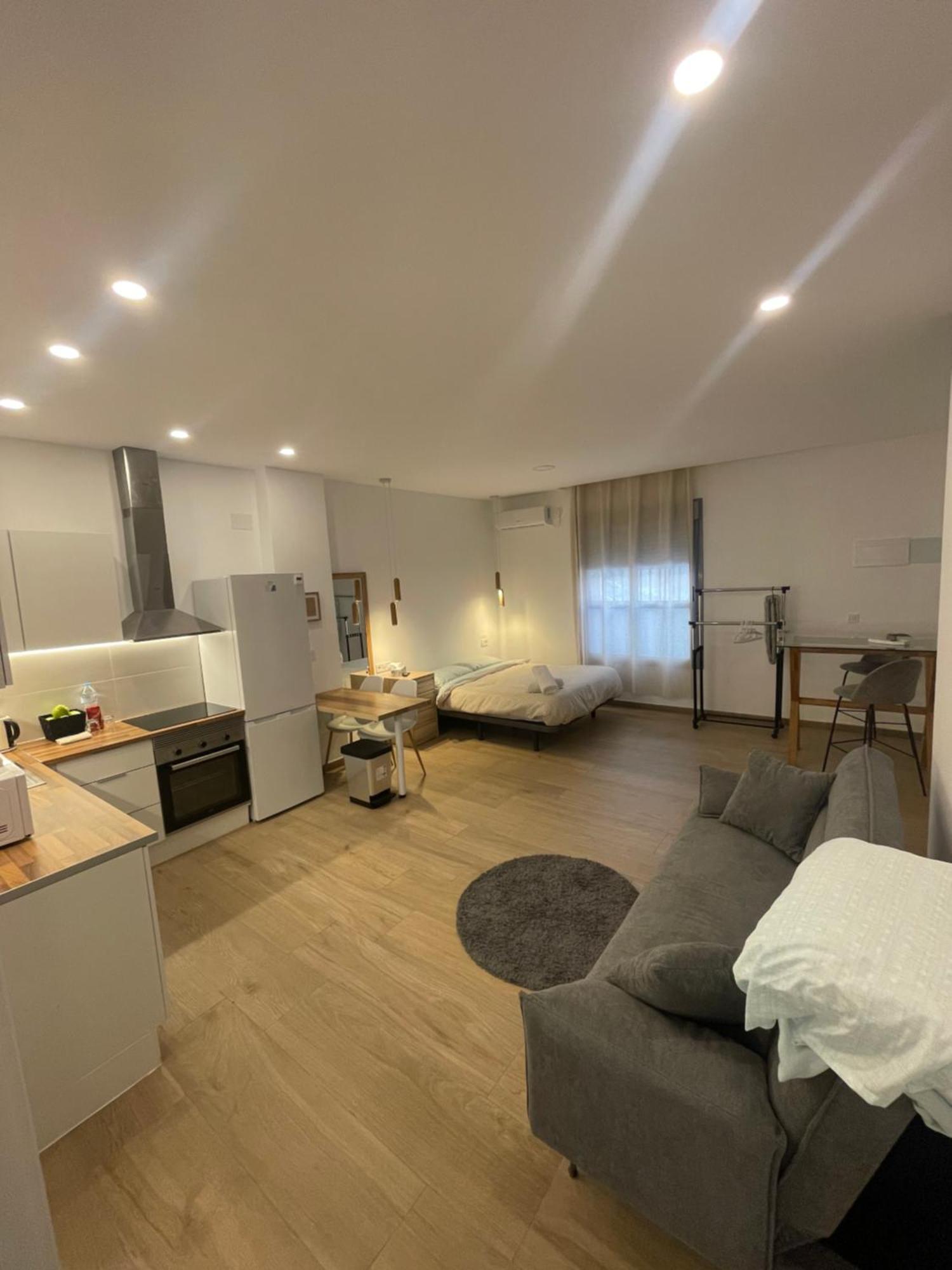 Infinity Apartment Alicante Buitenkant foto